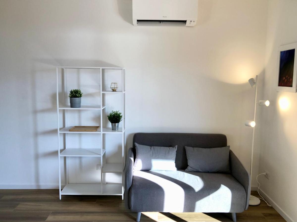 מאלצ'סינה Lake View Sottodossi Apartment מראה חיצוני תמונה